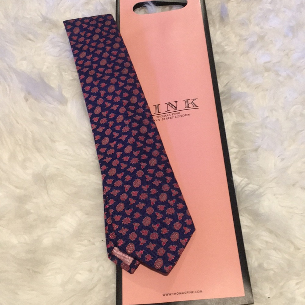 ✨NEW✨ Thomas Pink Navy Blue w/ Red Flowers Tie